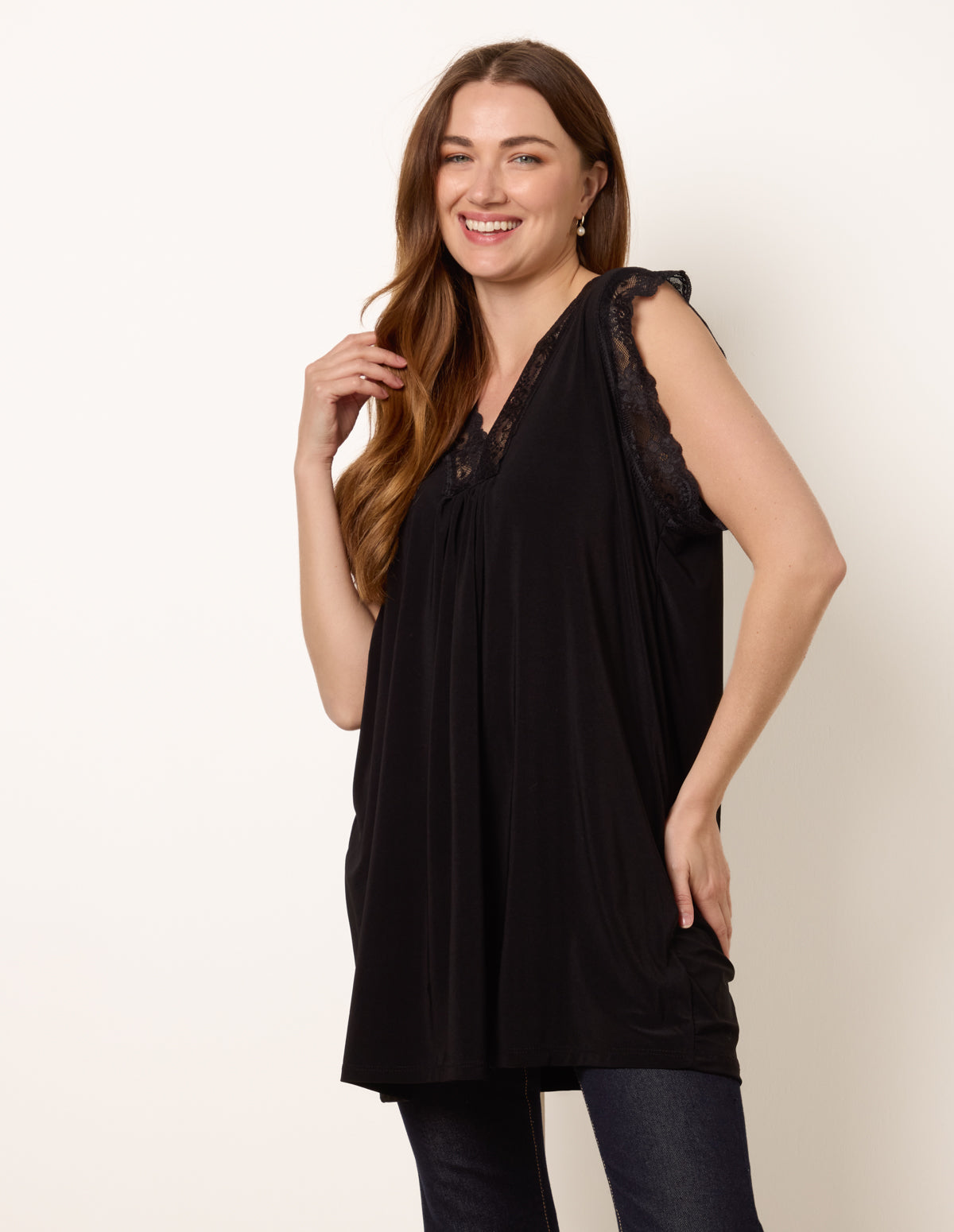 V Lace Trim Top - ONE BLACK