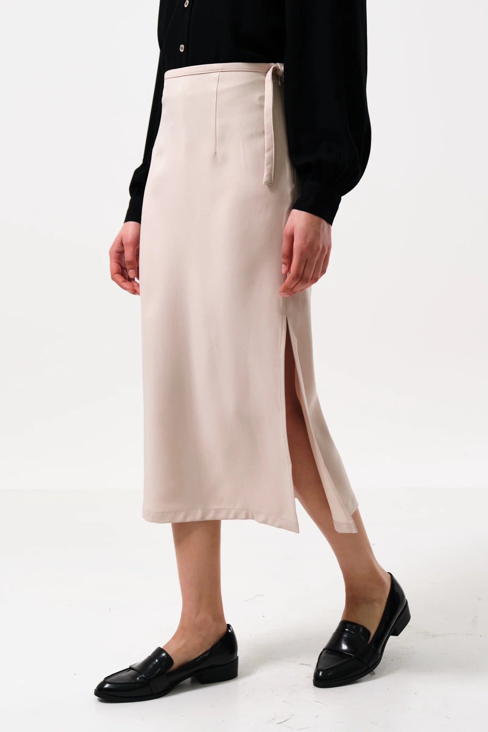 Timo Satin Back Crepe Sustainable Midi Skirt - Camel - Camel