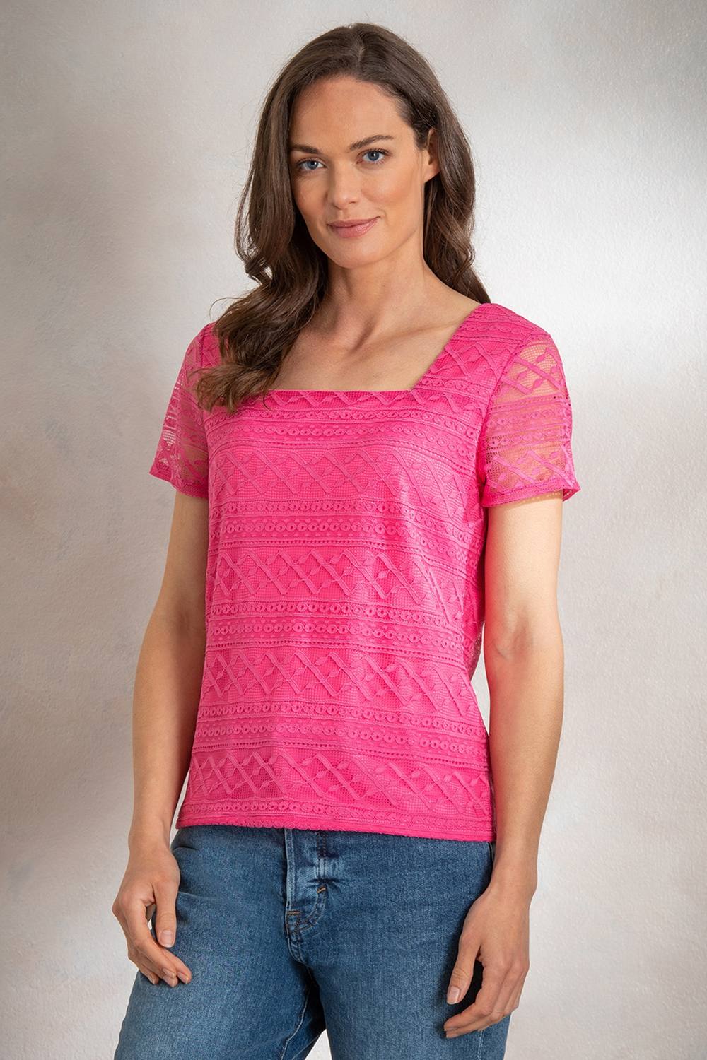 Klass. Short Sleeve Lace Top In Pink