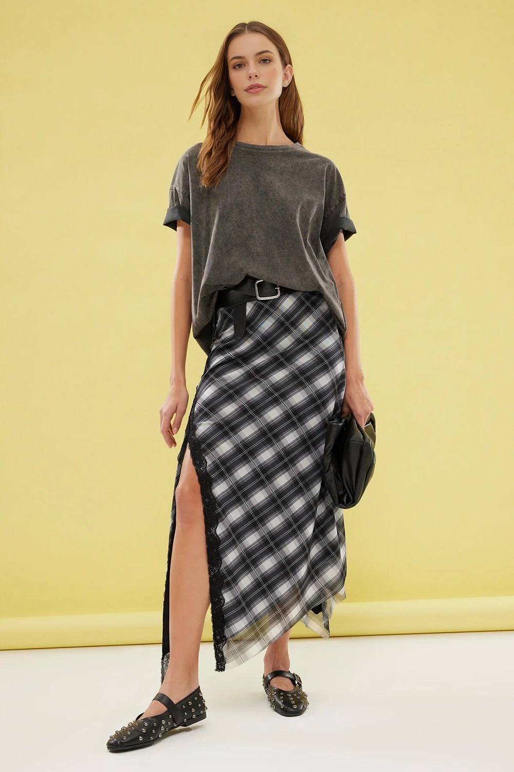 Wovcor Elastic Waist Midi Skirt With Argyle Pattern And Lace Trim Detail
