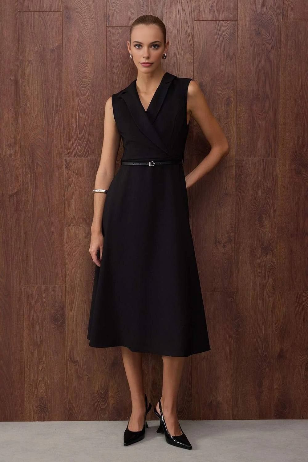 Wovcor Belt Detail Sleeveless Midi Woven Dress With Wrap Front In Black