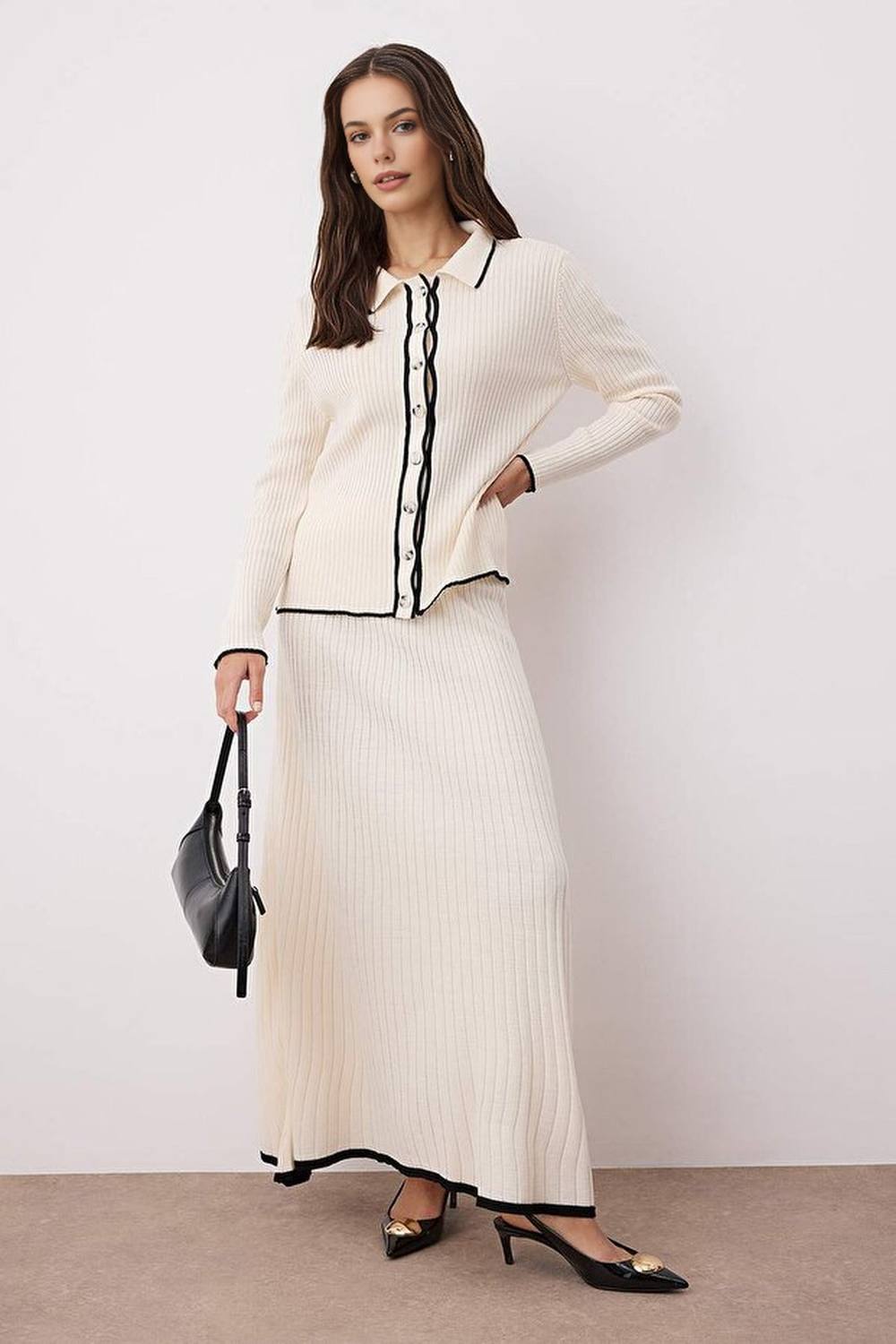 Wovcor -Piece Ribbed Knit Button-Front Top And Maxi Skirt Set In Ecru