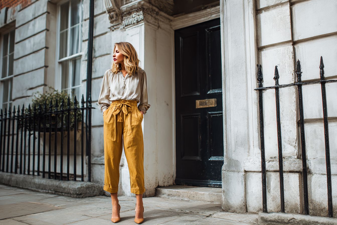 Elasticated_Waist_Trousers_Under_30_Comfort_That_Doesnt_Show._43eca1dd-b1d7-47a9-96e9-6fdf318acaad_1